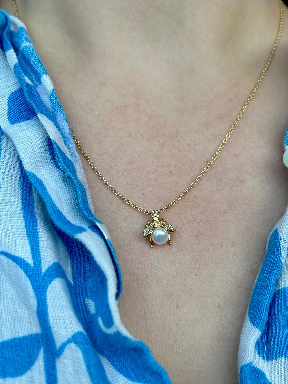 Bee Pearl Pendant Necklace - Sterling Silver 925 with Gold Vermeil